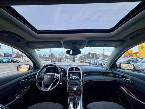 Used 2013 Chevrolet Malibu LT image 11