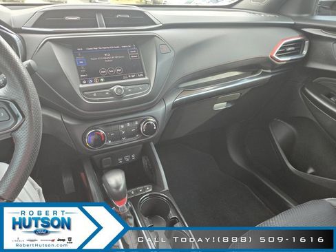 Used 2022 Chevrolet TrailBlazer RS image 12