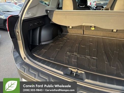 Used 2022 Subaru Forester Touring w/ Popular Package #2 image 32