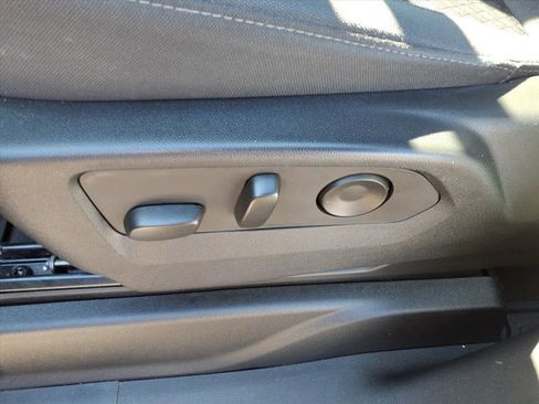 Used 2023 Chevrolet Tahoe LS image 12