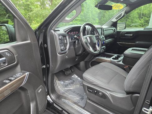 Used 2019 Chevrolet Silverado 1500 RST w/ All-Star Edition AWD/4WD image 11