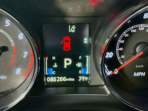 Used 2020 Mitsubishi Outlander Sport SE image 16