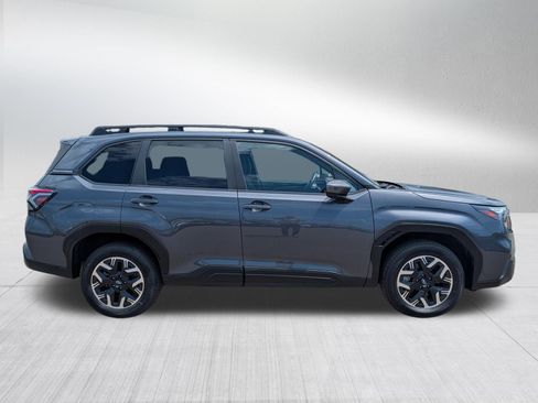 Certified 2025 Subaru Forester Premium AWD/4WD image 8