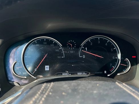 Used 2017 BMW 740i xDrive image 20