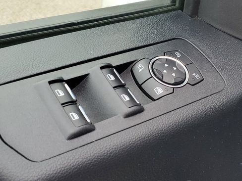 Used 2020 Ford F150 Lariat w/ Equipment Group 502A Luxury AWD/4WD image 30