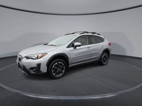 Certified 2023 Subaru Crosstrek 2.0i Premium image 4