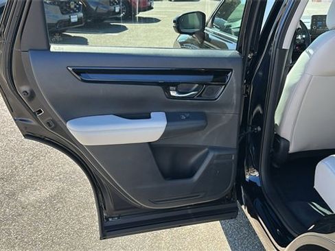 Used 2025 Honda CR-V EX-L image 22