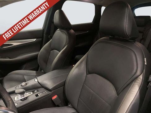 Used 2022 INFINITI QX50 Luxe AWD/4WD image 31