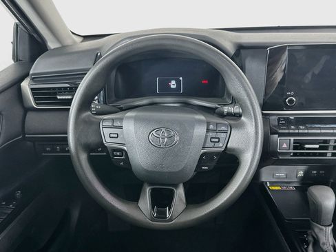 Used 2025 Toyota Camry LE FWD image 18