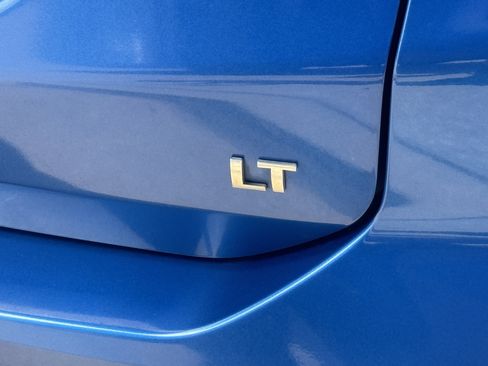 Used 2019 Chevrolet Equinox LT FWD image 6