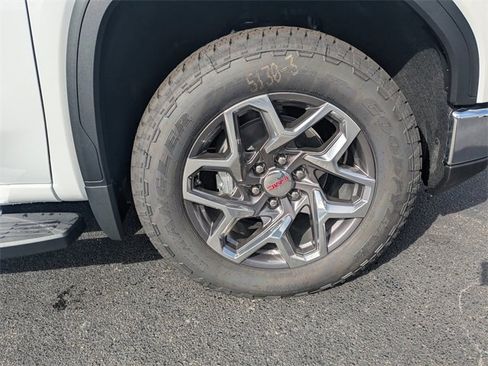 New 2026 GMC Sierra 1500 SLT w/ SLT Premium Plus Package image 11