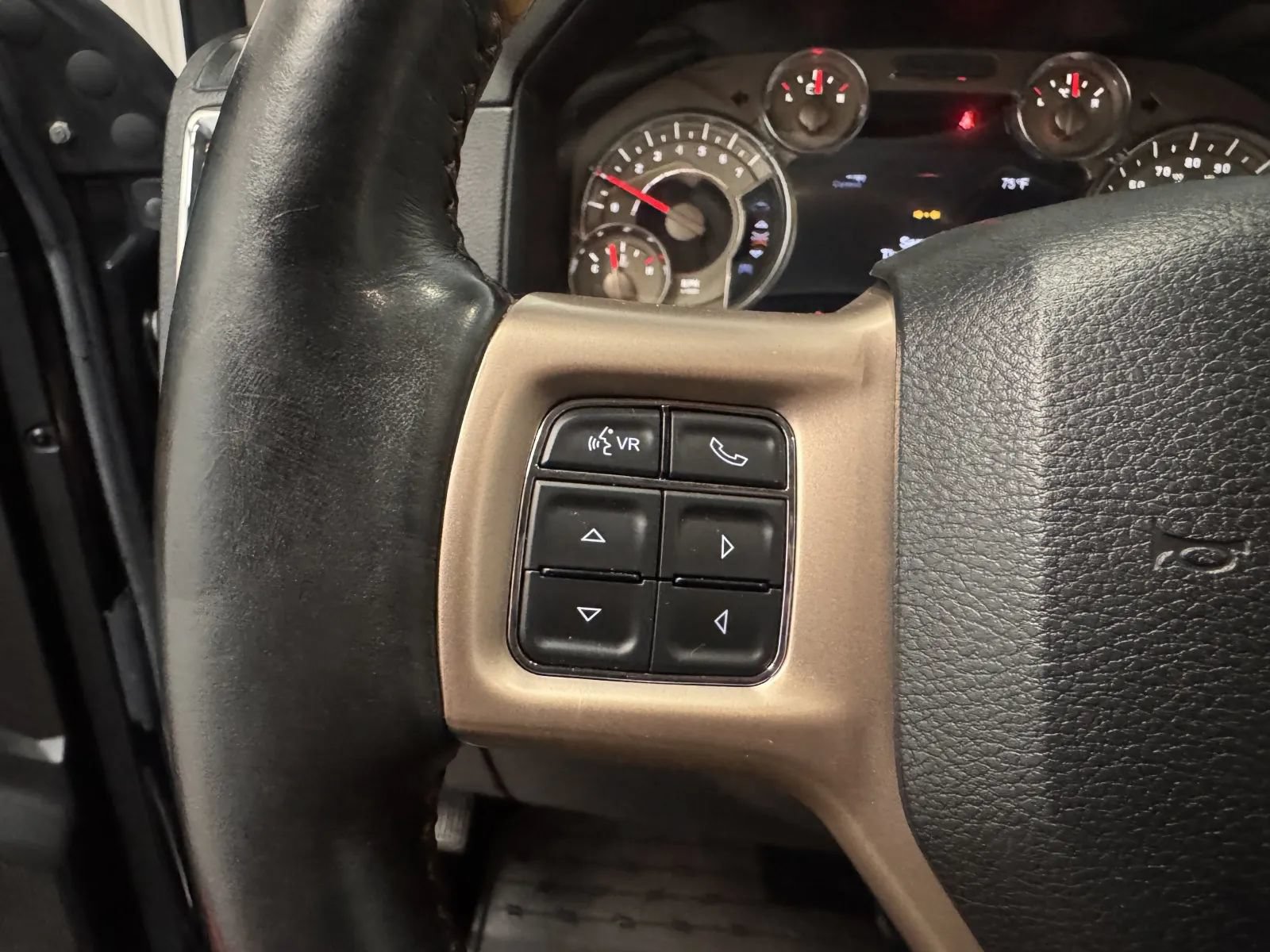 Used 2013 RAM 1500 Laramie Longhorn w/ Convenience Group AWD/4WD image 22