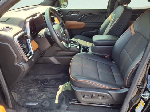 Used 2023 GMC Canyon AT4 AWD/4WD image 18