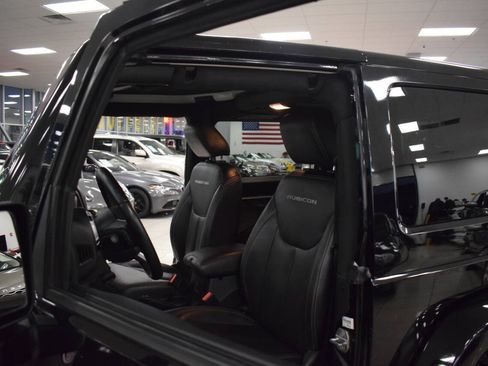 Used 2017 Jeep Wrangler Rubicon AWD/4WD image 21