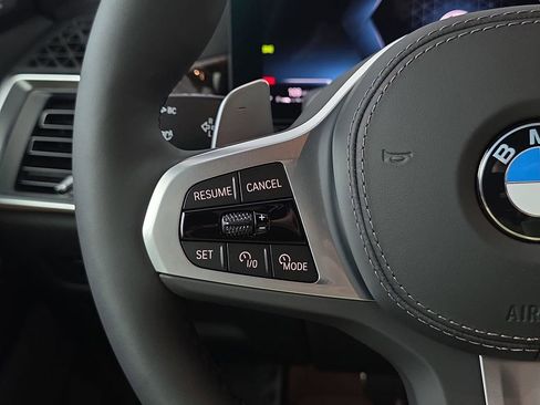 New 2026 BMW X5 xDrive40i w/ M Sport Package image 17