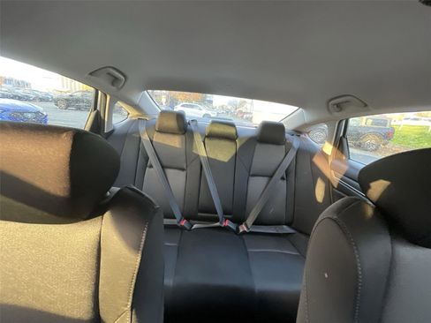 Used 2021 Honda Accord LX image 27