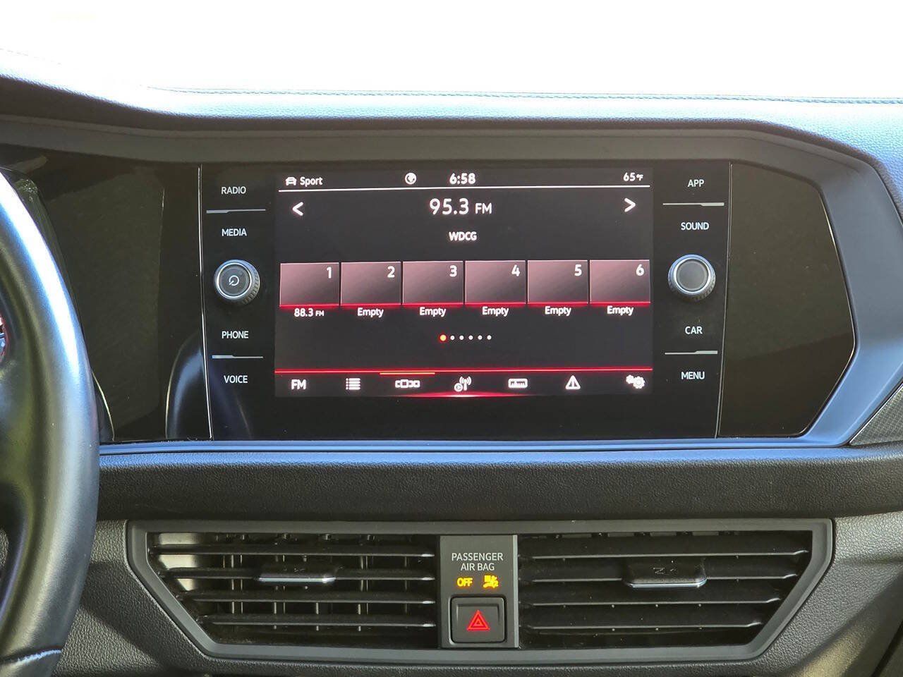 Used 2021 Volkswagen Jetta GLI FWD image 23