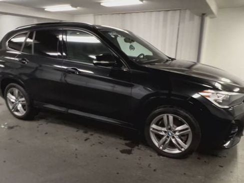 Used 2021 BMW X1 sDrive28i w/ Convenience Package image 2