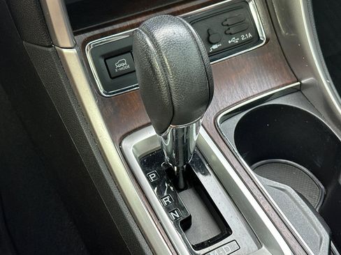 Used 2020 Subaru Ascent Touring w/ Popular Package #2A image 34