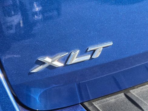 Certified 2022 Ford Explorer XLT w/ Equipment Group 202A image 11