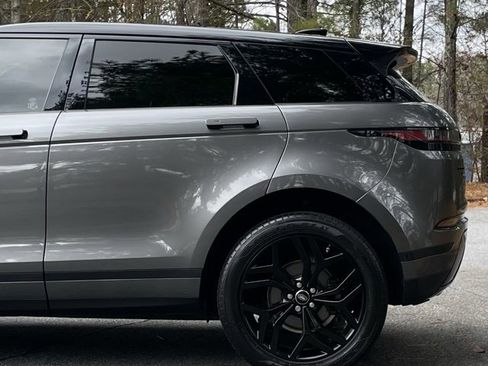 Used 2020 Land Rover Range Rover Evoque SE image 6