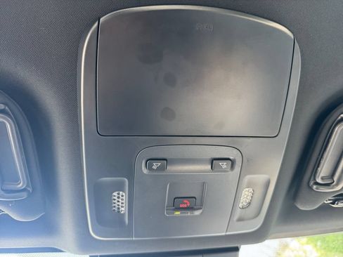 Used 2026 Toyota Camry SE FWD image 24