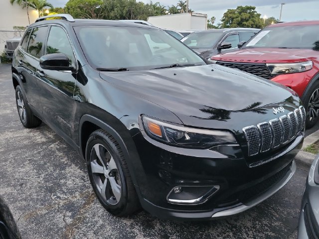 Used 2019 Jeep Cherokee Limited FWD image 2