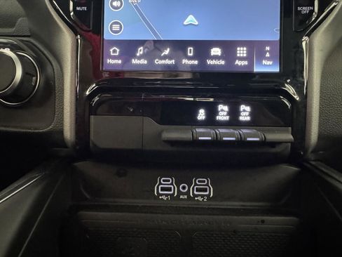 Used 2025 RAM 1500 Big Horn image 16