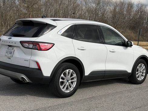 Used 2020 Ford Escape SE FWD image 36