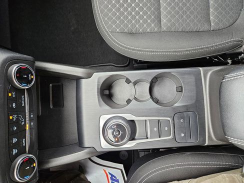 Used 2025 Ford Escape Active image 18