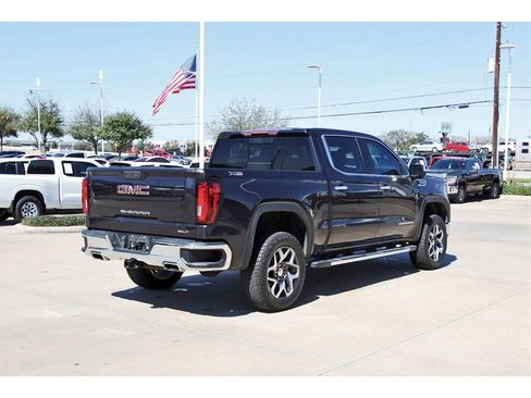 Used 2023 GMC Sierra 1500 SLT w/ SLT Premium Package image 6