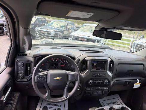 New 2026 Chevrolet Silverado 2500 Custom w/ Custom Value Package AWD/4WD image 15