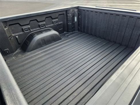 Used 2021 Chevrolet Silverado 1500 LT Trail Boss w/ Convenience Package II image 20