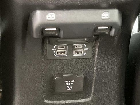 Used 2019 Jeep Wrangler Unlimited Sahara w/ Cold Weather Group image 20