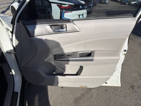 Used 2011 Subaru Forester 2.5XT Premium w/ Popular Equipment Group 5B image 19