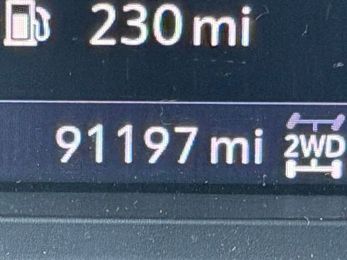 Used 2020 Chevrolet Silverado 1500 LT Trail Boss image 17