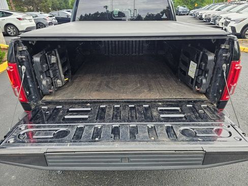 Used 2016 Ford F150 Lariat w/ Equipment Group 502A Luxury AWD/4WD image 13