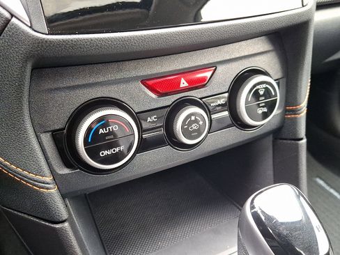 Used 2023 Subaru Crosstrek 2.0i Premium image 16