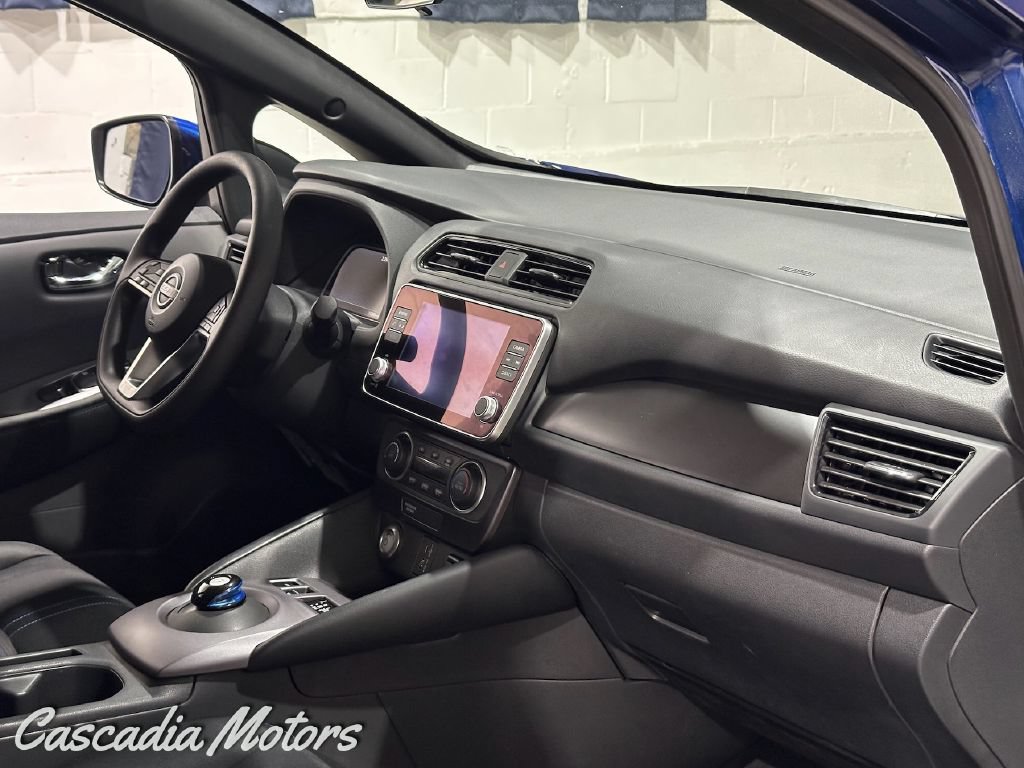 Used 2023 Nissan Leaf S FWD image 18