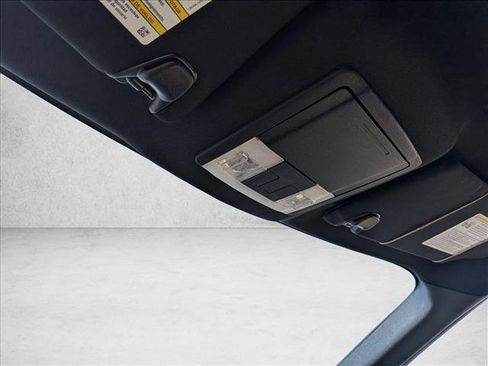 Used 2017 Ford Explorer FWD image 13