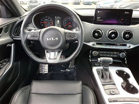 Used 2022 Kia Stinger GT1 image 12
