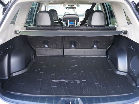 Used 2020 Subaru Forester Limited image 11