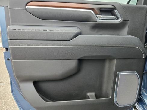 New 2025 GMC Sierra 2500 Denali w/ Denali Reserve Package image 40