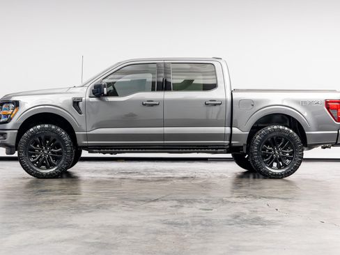 Used 2025 Ford F150 XLT w/ Equipment Group 302A MID AWD/4WD image 9