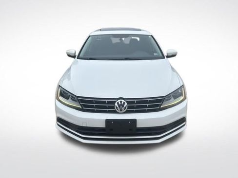 Used 2018 Volkswagen Jetta SE FWD image 8