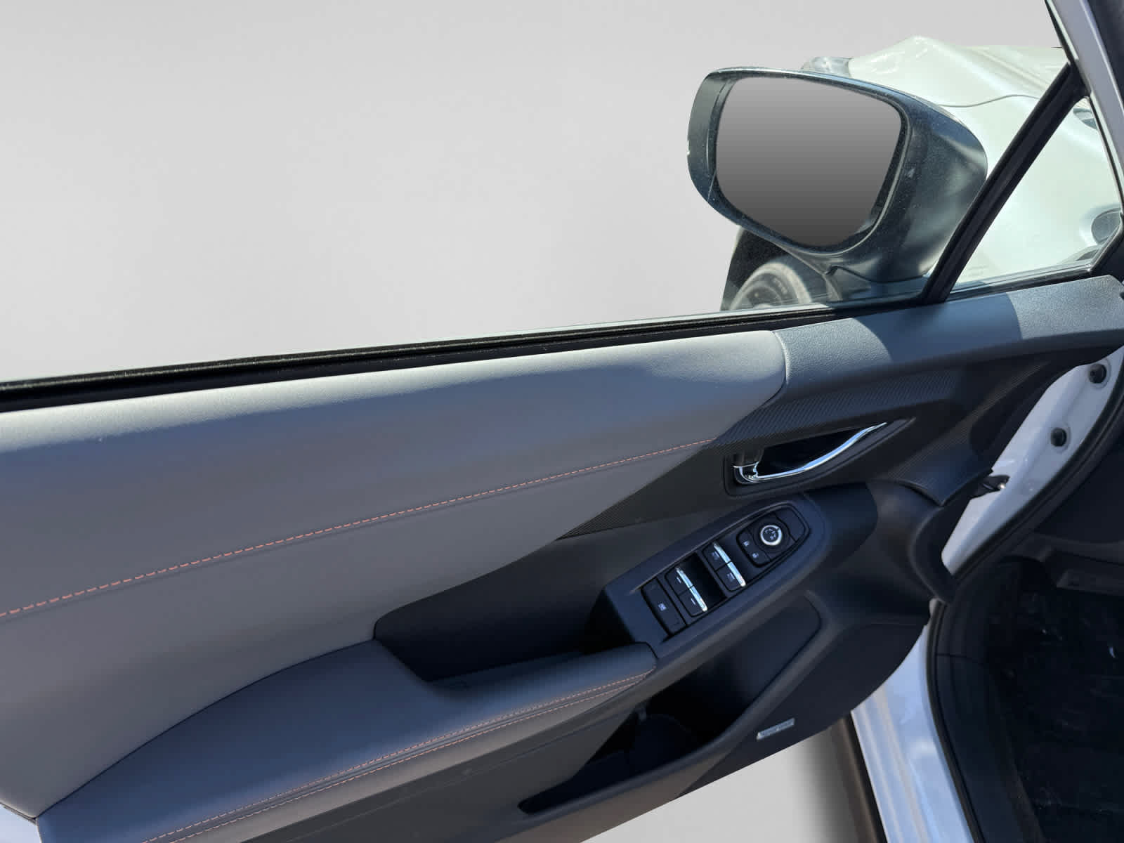 New 2027 Subaru Crosstrek 2.5i Limited AWD/4WD image 10
