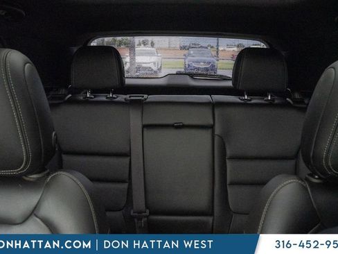 Used 2023 Chevrolet TrailBlazer ACTIV w/ Sun and Liftgate Package FWD image 20
