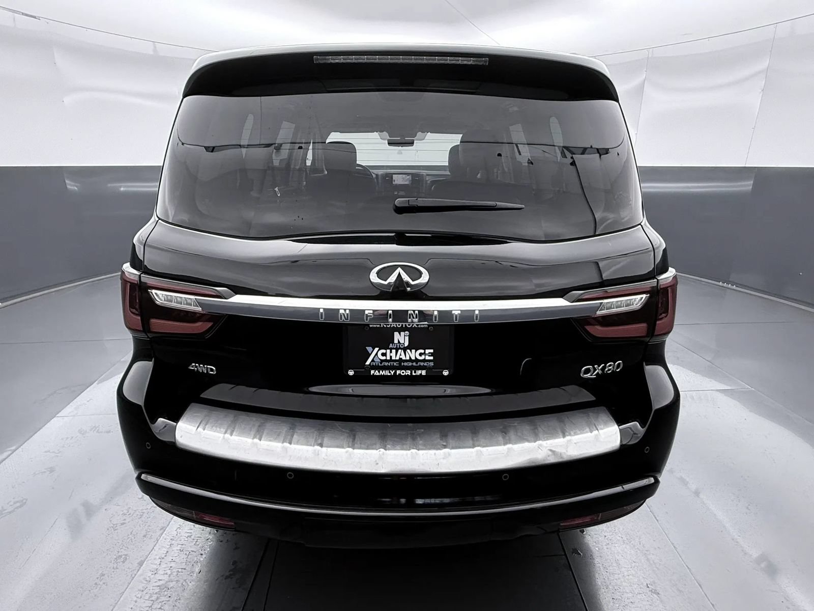 Used 2021 INFINITI QX80 Luxe AWD/4WD image 6