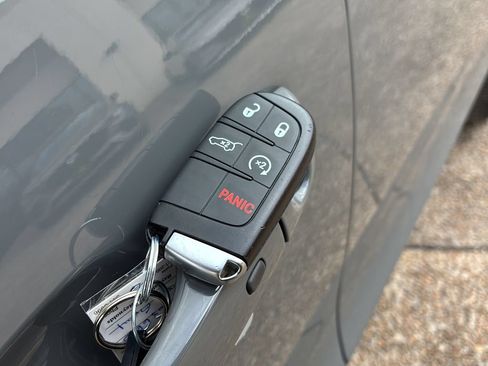 Used 2023 Dodge Durango GT w/ Blacktop Package RWD image 46