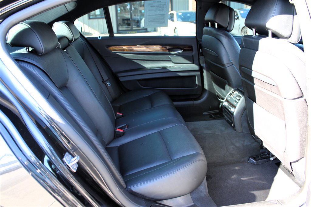 Used 2013 BMW 740Li RWD image 19
